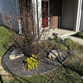Flower Bed Weeding by Wood&#039;s Landscaping reviewed on November 24, 2025