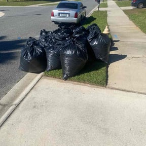 Leaf Removal by Green Hands Landscaping reviewed on September 11, 2025