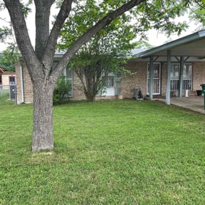 landscaping services by A Lawn Service reviewed on August 20, 2025