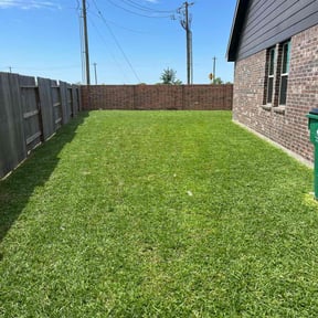 gardening service by New Heights LawnCare reviewed on August 14, 2025