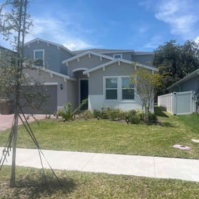 gardening service by C L O V E R reviewed on January 1, 2026