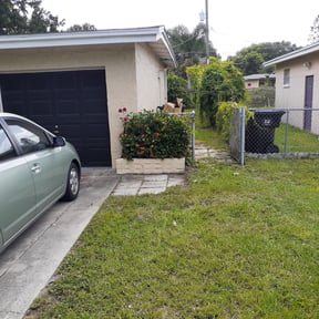 Bush Trimming by Integrity Lawn Care reviewed on August 21, 2025