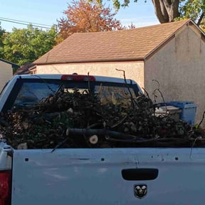 Junk Removal by Simmons's landscaping and construction reviewed on May 23, 2025