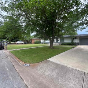 landscaping by Greenkeepers Northwest reviewed on August 17, 2025