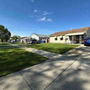 landscaping by 121Successful solutions reviewed on August 18, 2025
