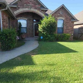 yard maintenance by Wellspring Landscape Services LLC (Duplicate) reviewed on August 16, 2025