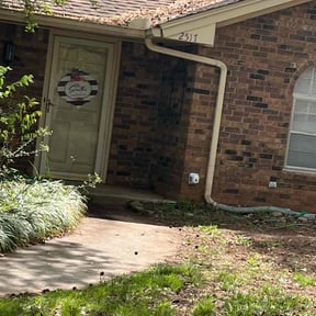 Leaf Removal by Spearit Lawn Care &amp; Pressure Washing reviewed on August 18, 2025