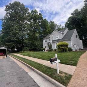 yard care by Happytime Lawncare reviewed on August 20, 2025