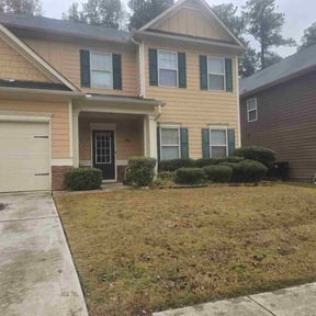 Bush Trimming by JALER LLC reviewed on October 24, 2025