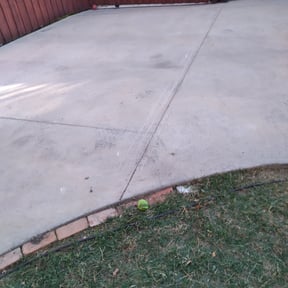 Leaf Removal by Redline Property Maintenance  (RPM) reviewed on September 23, 2025