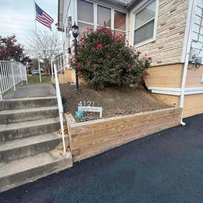 Flower Bed Weeding by Roys landscaping reviewed on November 24, 2025