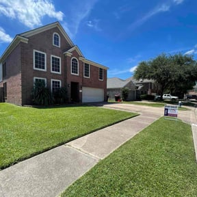 yard service by 3DM reviewed on August 17, 2025
