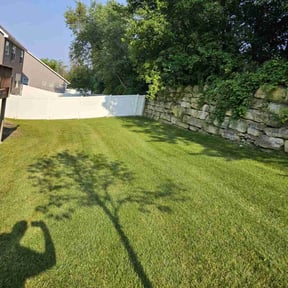 gardening service by Above and Beyond Lawncare reviewed on November 25, 2025