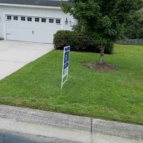 yard care by Perfect Touch reviewed on November 18, 2025