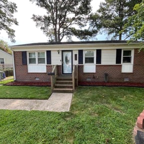 Flower Bed Weeding by BMG HomeSolutions reviewed on October 22, 2025