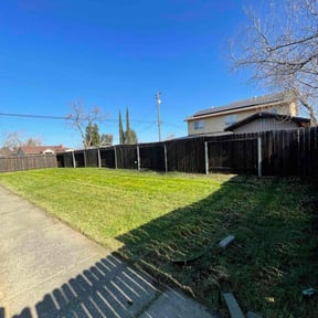 lawn maintenance by Year Round Yard Works reviewed on April 3, 2024