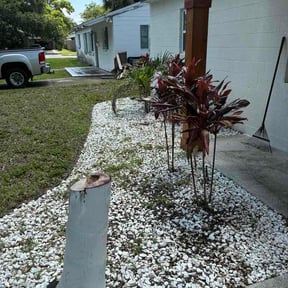 Flower Bed Weeding by Weekend Warrior Landscaping reviewed on August 15, 2026