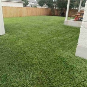gardening service by J.C. Lawn Service reviewed on August 21, 2025