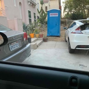 Bush Trimming by Orlando Miranda reviewed on June 16, 2022