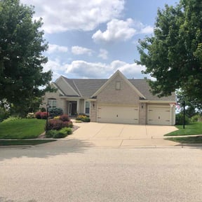 gardening service by Precision Lawn Care of VA reviewed on August 19, 2025