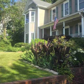 yard work by A Handyman and Mowing Company reviewed on August 17, 2025