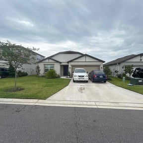 yard maintenance by Pro Cut Lawns LLC reviewed on August 18, 2025