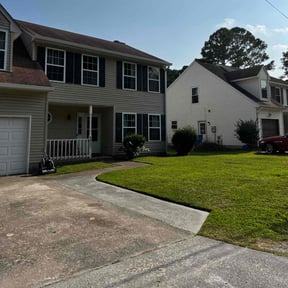 yard work by MGI Landscaping Inc reviewed on June 30, 2022