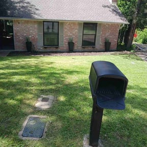 landscaping by LJ's Lawn Care reviewed on August 20, 2025