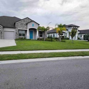 landscape maintenance by Ángel landscaping tree service reviewed on August 21, 2025