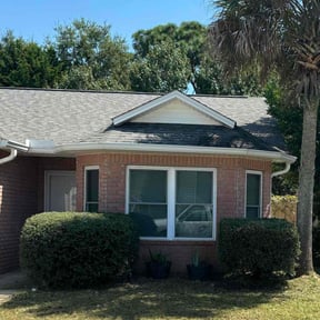 Bush Trimming by HHH lawn care reviewed on August 19, 2025