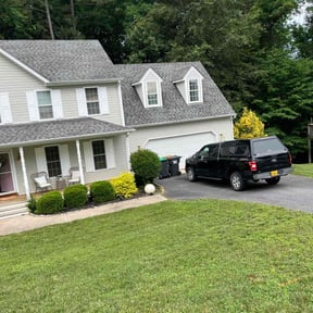 yard care by T.R. Integrated Services reviewed on August 19, 2025