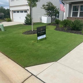 residential landscaping by Aikman’s lawn service reviewed on December 8, 2025