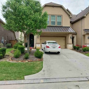 landscaping services by DC Property Renovations & Maintenance reviewed on August 19, 2025