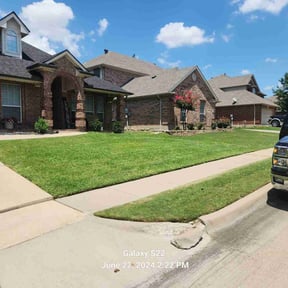 landscaping services by BLUE SCAPE reviewed on August 20, 2025