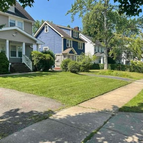 landscaping by Aaron's Lawn Care reviewed on August 15, 2025