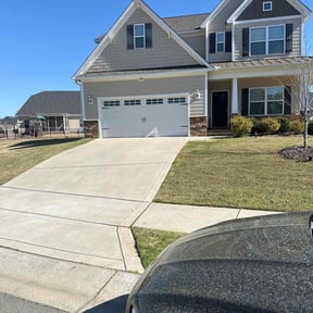 landscape maintenance by Budget Cuts Lawn Care reviewed on April 29, 2024