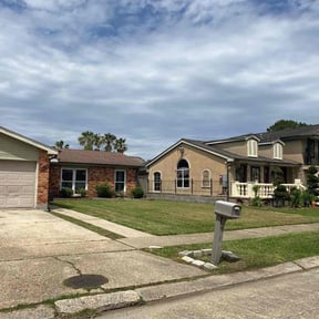 landscaping services by Unlimited services reviewed on August 16, 2025