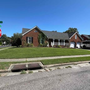 yard work by Apexx Contracting llc reviewed on August 18, 2025