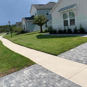 yard maintenance by A+Plus Maintenance reviewed on August 16, 2025