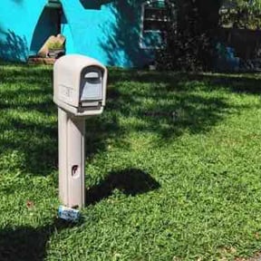 lawn service by Larson lawns  reviewed on September 25, 2023