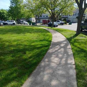 landscape maintenance by QuikkScap LawnCare reviewed on August 20, 2025