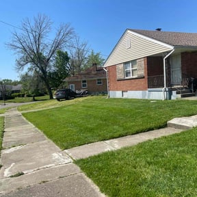 landscaping by Polymow reviewed on August 16, 2025