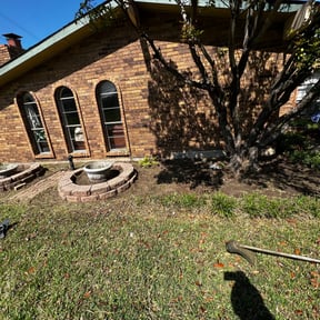 Flower Bed Weeding by S&P Landscape Design LLC reviewed on August 19, 2025