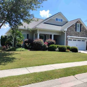 landscaping services by Schindler&#039;s Lawn reviewed on November 19, 2025