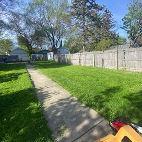 lawn care by Sgp Lawn services reviewed on August 15, 2025