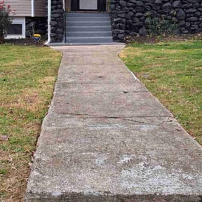 Leaf Removal by L&amp;R Lawn Solutions, LLC reviewed on November 18, 2025