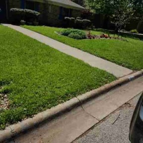lawn maintenance by Cains lawncare services reviewed on May 13, 2024