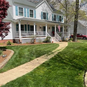 landscape maintenance by W. D. Giampa Lawn & Landscapes, INC. reviewed on August 18, 2025