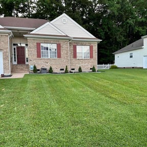 yard work by Turf Supply USA dba Houston Lawn and Maid reviewed on August 21, 2025