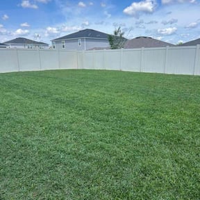 turf maintenance by Grant Home and Lawn reviewed on January 5, 2024